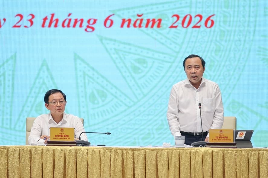 Thủ tướng: Khẩn trương trình cơ chế đột phá giao ngân sách, giao thẩm quyền trong phát triển KHCN, đổi mới sáng tạo- Ảnh 7.