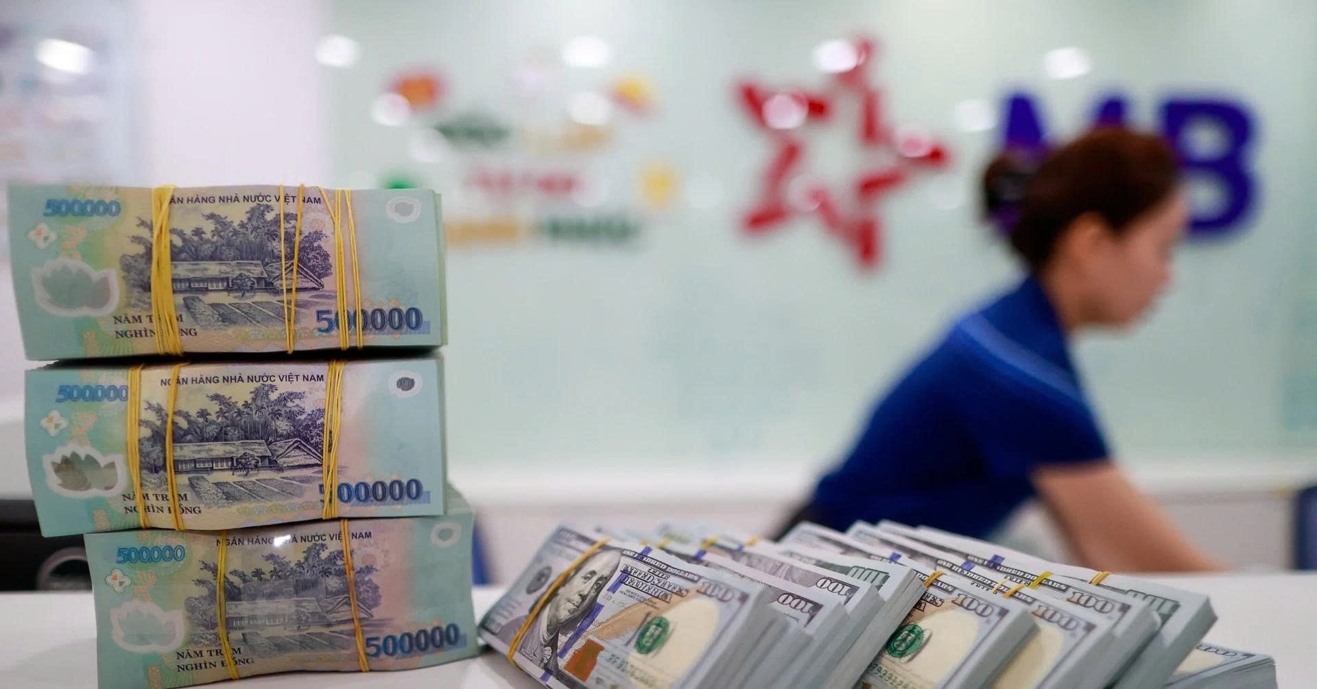 lãi suất ngân hàng hôm nay 24 tháng 6 năm 2026