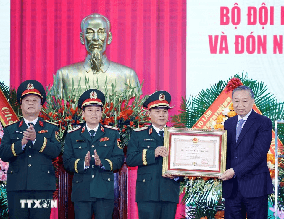 Tổng Bí thư, Chủ tịch nước Tô Lâm: Xây dựng lực lượng Pháo binh - Tên lửa hiện đại, đủ sức hoàn thành nhiệm vụ trong điều kiện mới- Ảnh 2.