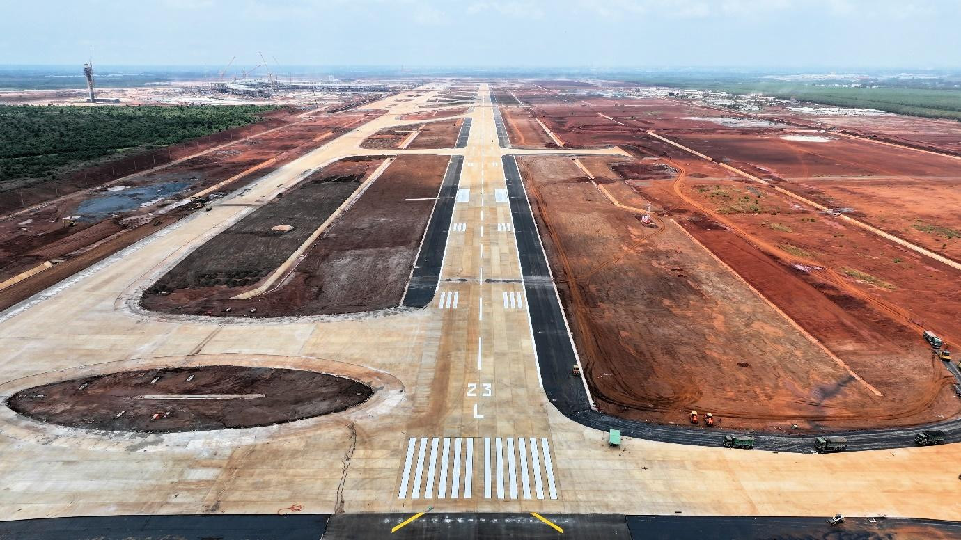 Sân bay Long Thành sẽ hoàn thành, đưa vào sử dụng trong tháng 12/2026- Ảnh 2.
