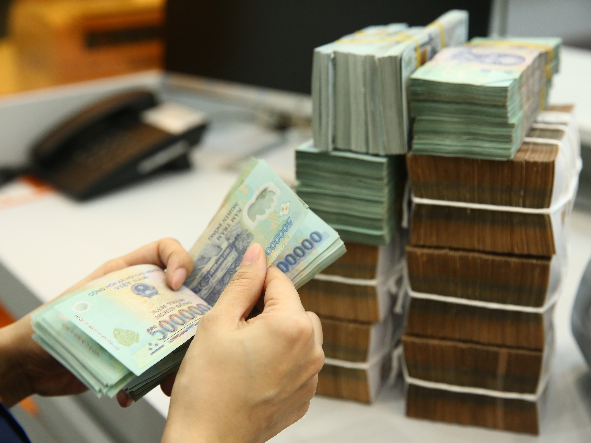 Lương cơ sở tăng cao