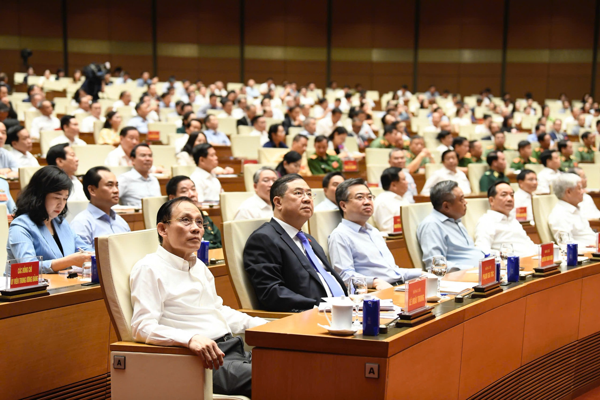 Gần 2,1 triệu đại biểu tham dự Hội nghị toàn quốc quán triệt và triển khai Nghị quyết của Bộ Chính trị về phát triển kinh tế có vốn đầu tư nước ngoài- Ảnh 3.