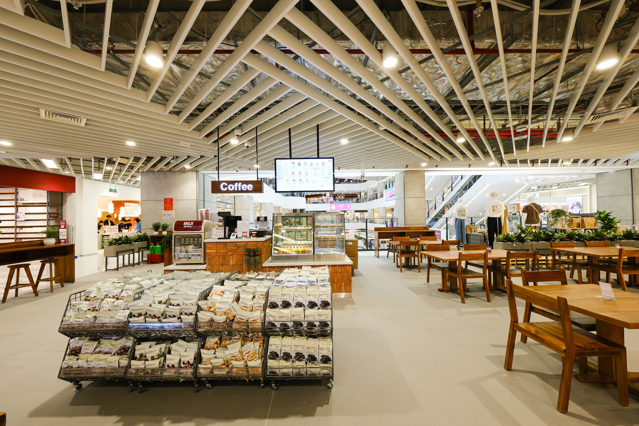 03 MUJI Cafe