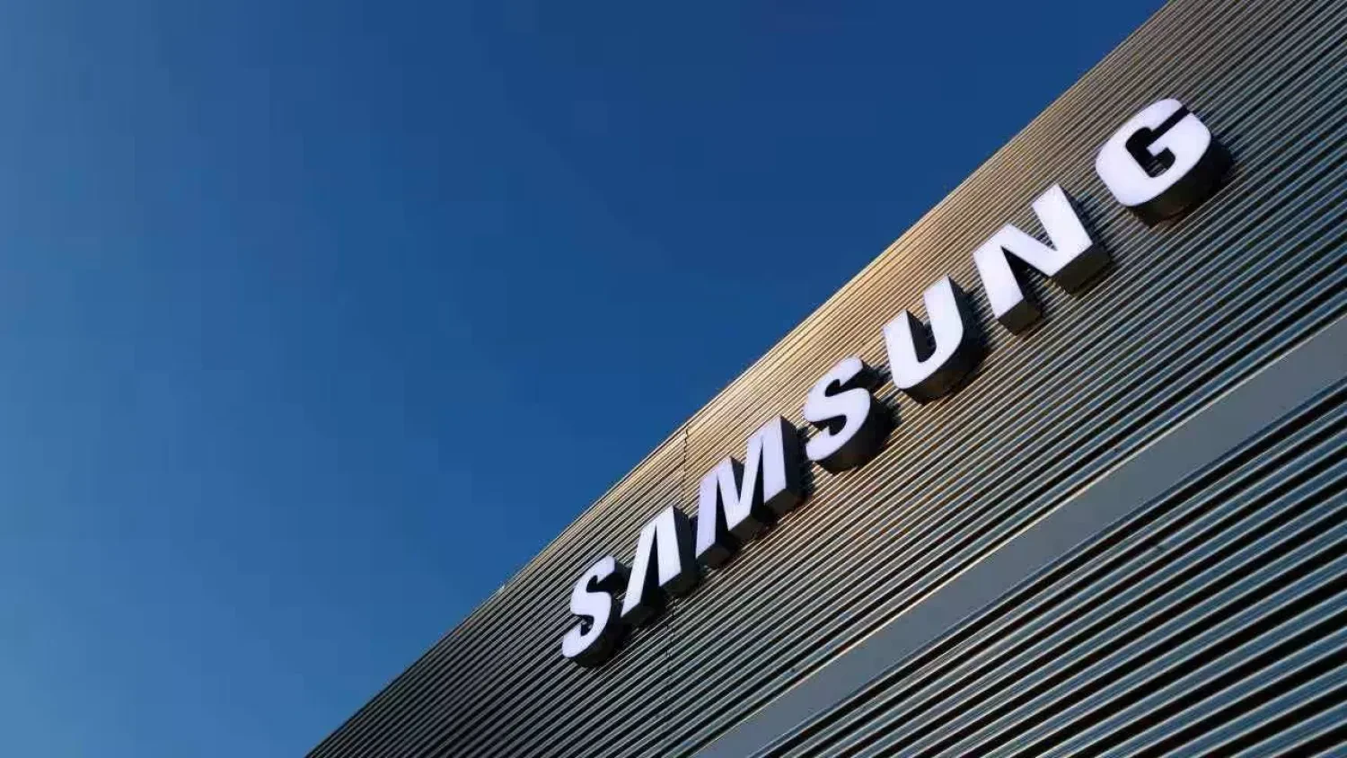 OpenAI 'bắt tay' Samsung, hé lộ tham vọng tự chủ chip AI