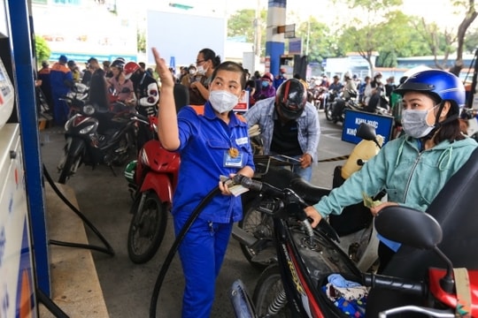 Họp Tổ điều hành thị trường trong nước tháng 6/2023