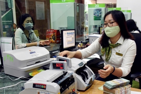 Lãi suất giảm, dòng tiền ở ngân hàng sẽ dịch chuyển đi đâu?