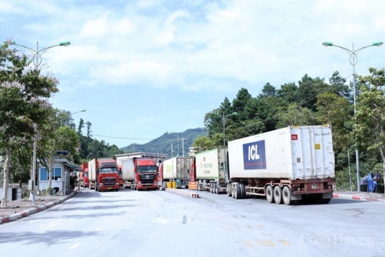 Kim ngạch xuất nhập khẩu qua Lạng Sơn đạt hơn 2,2 tỷ USD trong 6 tháng