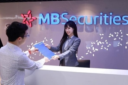 Chứng khoán MB: Cắt giảm hơn 40% chi phí lương để đổi lấy con số tăng trưởng lợi nhuận khiêm tốn