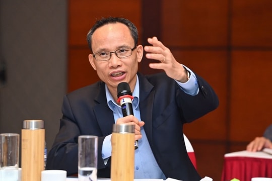 TS. Cấn Văn Lực: “Cần giải pháp đồng bộ, hỗ trợ cả phía cung và cầu để tăng sức hấp thụ vốn cho nền kinh tế“