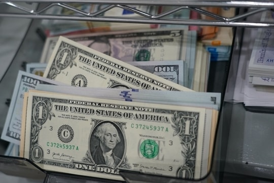 Tỷ giá USD hôm nay 29/8/2023: Giá đô hôm nay, USD VCB tiếp tục đà tăng mạnh