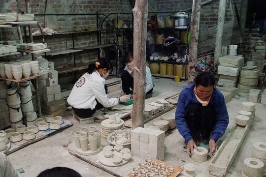Hai mặt hàng xuất khẩu sang Nga tăng trưởng 3 con số, là “điểm sáng” trong bức tranh ảm đạm