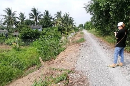Xuống tiền mua đất quê thời điểm nóng sốt, nhà đầu tư giờ phải “nằm dài” chờ tăng giá
