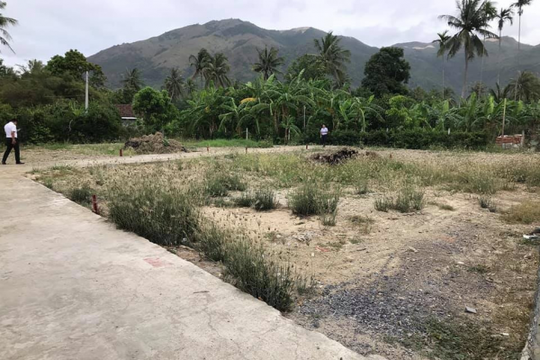 Lô đất từng rao bán 100 tỷ đồng thời sốt nóng, chủ nhà bất ngờ giảm sâu còn nửa giá