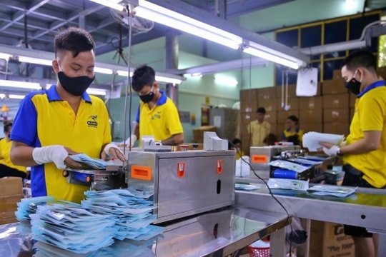 Kinh tế TP. HCM hồi phục rõ nét, nguồn vốn “chảy mạnh” vào sản xuất kinh doanh