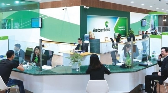 Vietcombank hạ lãi suất huy động về đáy lịch sử từ 3/10