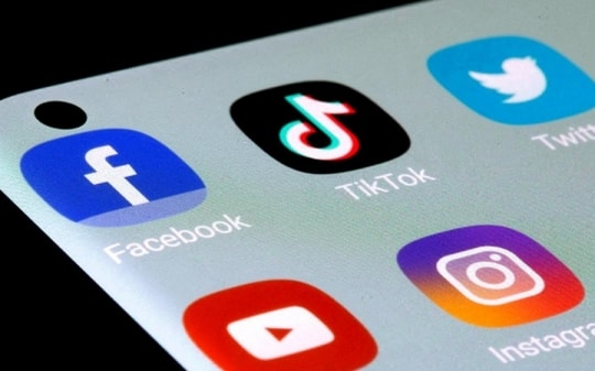 EU tăng cường giám sát TikTok và YouTube