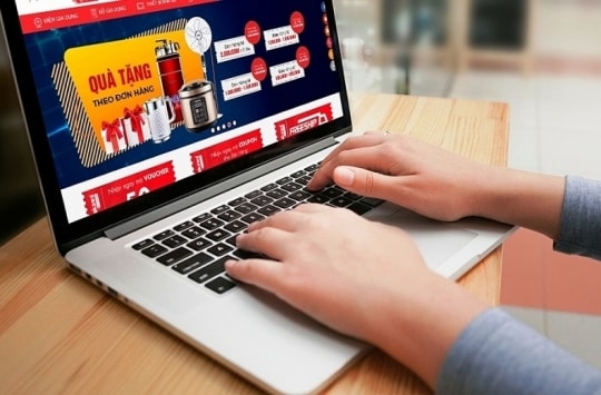 Thương mại điện tử có đang “bóp nghẹt” kênh bán lẻ truyền thống?