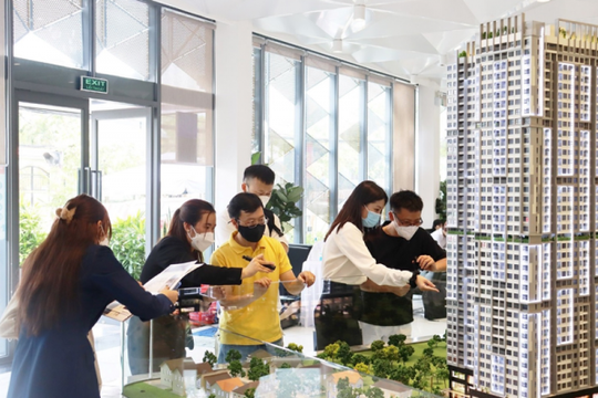 Thị trường bất động sản hết cảnh “cắt lỗ” mạnh?