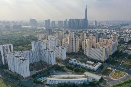 VARS: Để có dòng tiền, doanh nghiệp địa ốc nên cân nhắc bán bớt tài sản