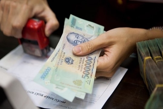 “Chật vật” lo chuẩn bị lương tháng thứ 13