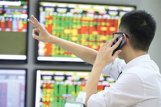 VN-Index duy trì thanh khoản tốt, cơ hội cho nhà đầu tư trading lướt sóng bám sát theo dòng tiền