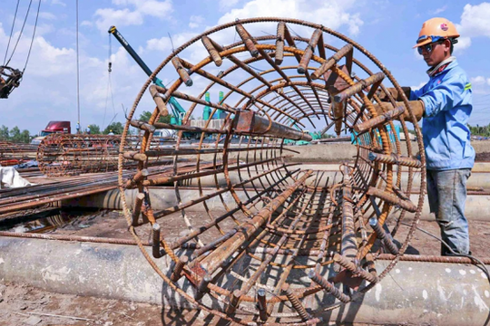 ADB chỉ ra 3 động lực tăng trưởng kinh tế Việt Nam trong năm 2024