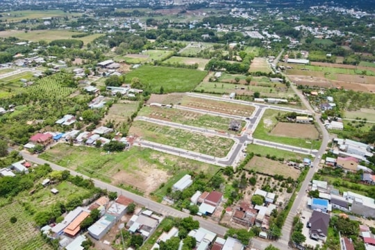 Nhiều nhà đầu tư "quay xe" chờ tăng giá đất nền
