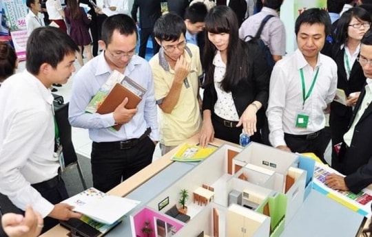 Chuyện thưởng Tết với doanh nghiệp bất động sản 2023: Một màu "u ám"