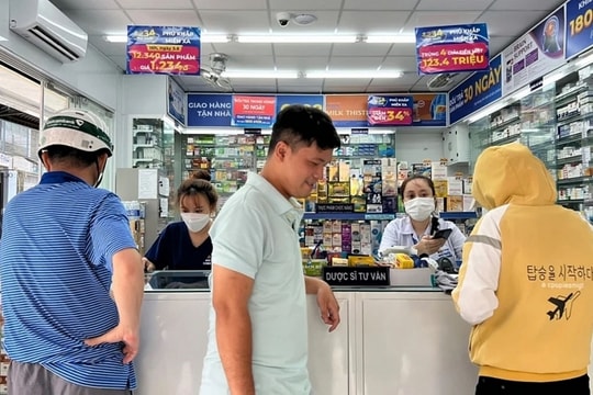 Chuyển động mới tại các 'đại gia' phân phối dược phẩm