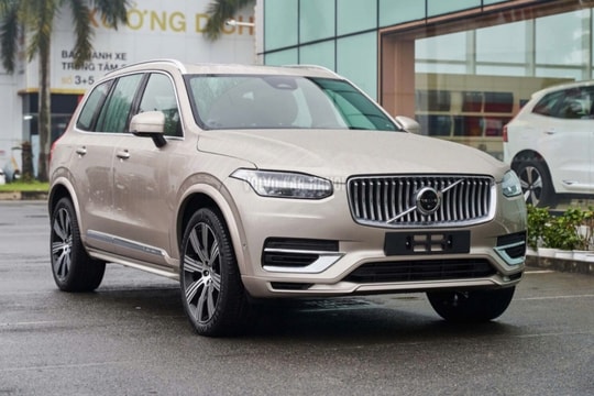 Xe SUV hạng sang 2024 giá từ 3-5 tỷ: Đâu là mẫu ô tô đáng mua nhất?