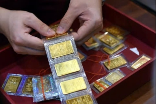 Giá vàng hôm nay 25/11/2024: Tâm lý lạc quan đẩy giá vàng lên cao, còn bao lâu đạt đỉnh mới?