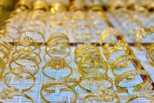 Giá vàng hôm nay 29/11/2024: Vàng nhẫn biến động bất ngờ, liệu có cơ hội mua vào hấp dẫn?