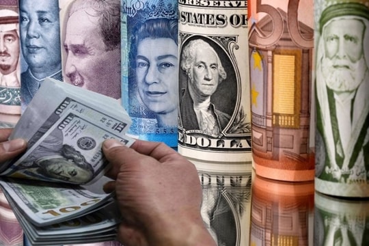 Đồng USD liên tục suy yếu, NHNN duy trì chính sách điều hành linh hoạt