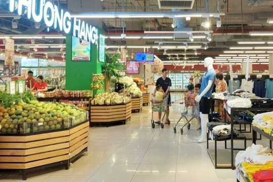 Quốc hội thông qua giảm 2% thuế GTGT trong 6 tháng đầu năm 2025