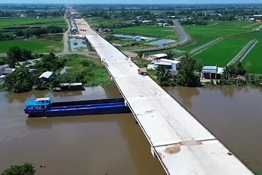 Phấn đấu đưa dự án cao tốc Cần Thơ - Cà Mau về đích vào năm 2025
