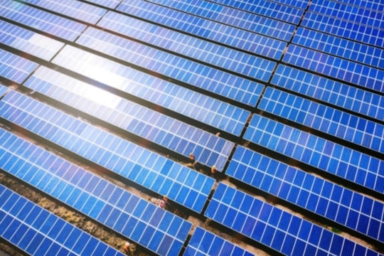 Cơ hội bứt phá từ Luật Điện lực (sửa đổi) cho các doanh nghiệp điện gió và LNG