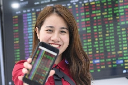 Tài khoản chứng khoán cán mốc 9% dân số