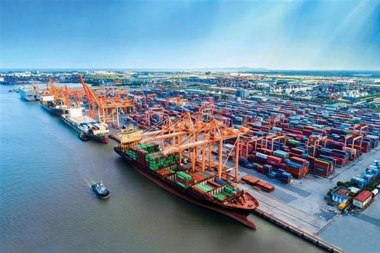 Ngành cảng biển Việt Nam: Đón đầu cơ hội toàn cầu