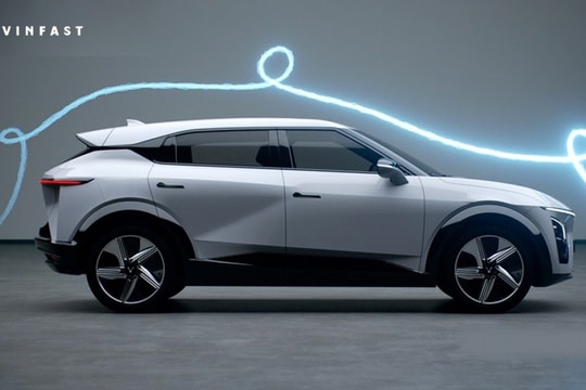 VinFast VF 7 – Xe điện dẫn đầu phân khúc crossover cỡ C tại Car Awards 2024, vượt mặt Hyundai Tucson và Lynk & Co 01