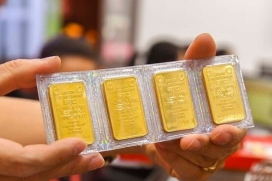 Giá vàng hôm nay 13/12/2024: Diễn biến lạ, nên mua hay chờ đợi?