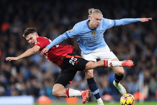 Hãy quên Frankie De Jong đi, Manchester United đã có "gã đồ tể" đến từ Uruguay