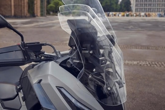 Mẫu xe máy tay ga khiến Honda SH "điêu đứng": Trang bị vượt trội, giá cực hấp dẫn