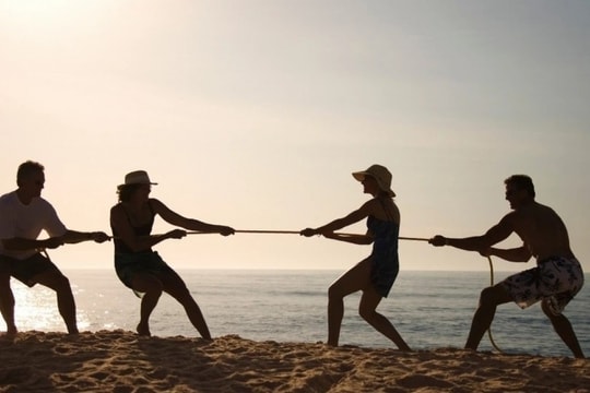 Nhận định chứng khoán phiên 17/12: Tiếp tục giằng co, khó với mốc 1.300 điểm