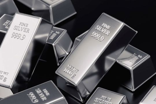 Giá bạc hôm nay 18/12/2024: Giá bạc tăng nhẹ, giá vàng SJC đi ngang