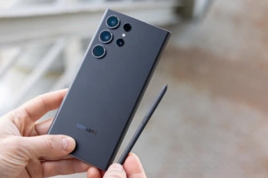 Samsung Galaxy S23 Ultra "đại hạ giá" cuối năm 2024: Flagship cũ nhưng vẫn là “bá chủ” công nghệ cao