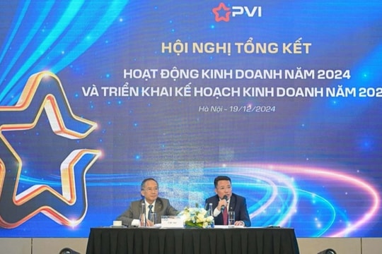 Cổ đông lớn chốt "deadline" thoái vốn, một cổ phiếu bảo hiểm tăng bốc đầu