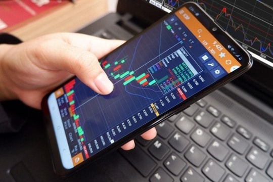 Ai bảo cổ phiếu vừa và nhỏ khó làm nên chuyện?