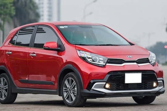 "Vua phân khúc" hatchback A hạ giá đầu năm 2025: Ngoại hình nhỏ gọn, nội thất tiện nghi