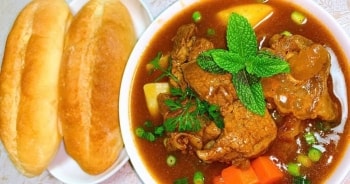 Cách làm bò sốt vang chuẩn vị Âu đậm đà, thơm lừng khiến cả nhà mê mẩn