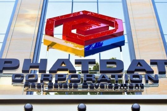Phát Đạt (PDR) lên tiếng về việc lãnh đạo bán ra lượng lớn cổ phiếu